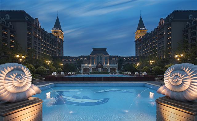 Swimming Pool Equipment Package Hilton Hotels Worldwide